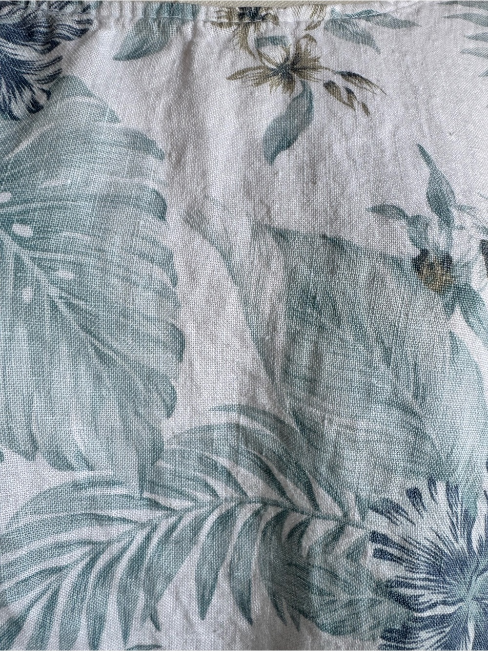 Terzo Millennio Linen Shirt Size M Green Floral Italy Button Detail Short Sleeve - Picture 5 of 13